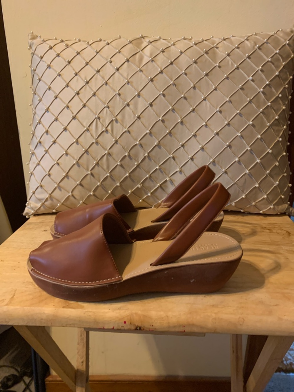 Kenneth Cole Reaction Brown Tan Slingback Wedge Sandals